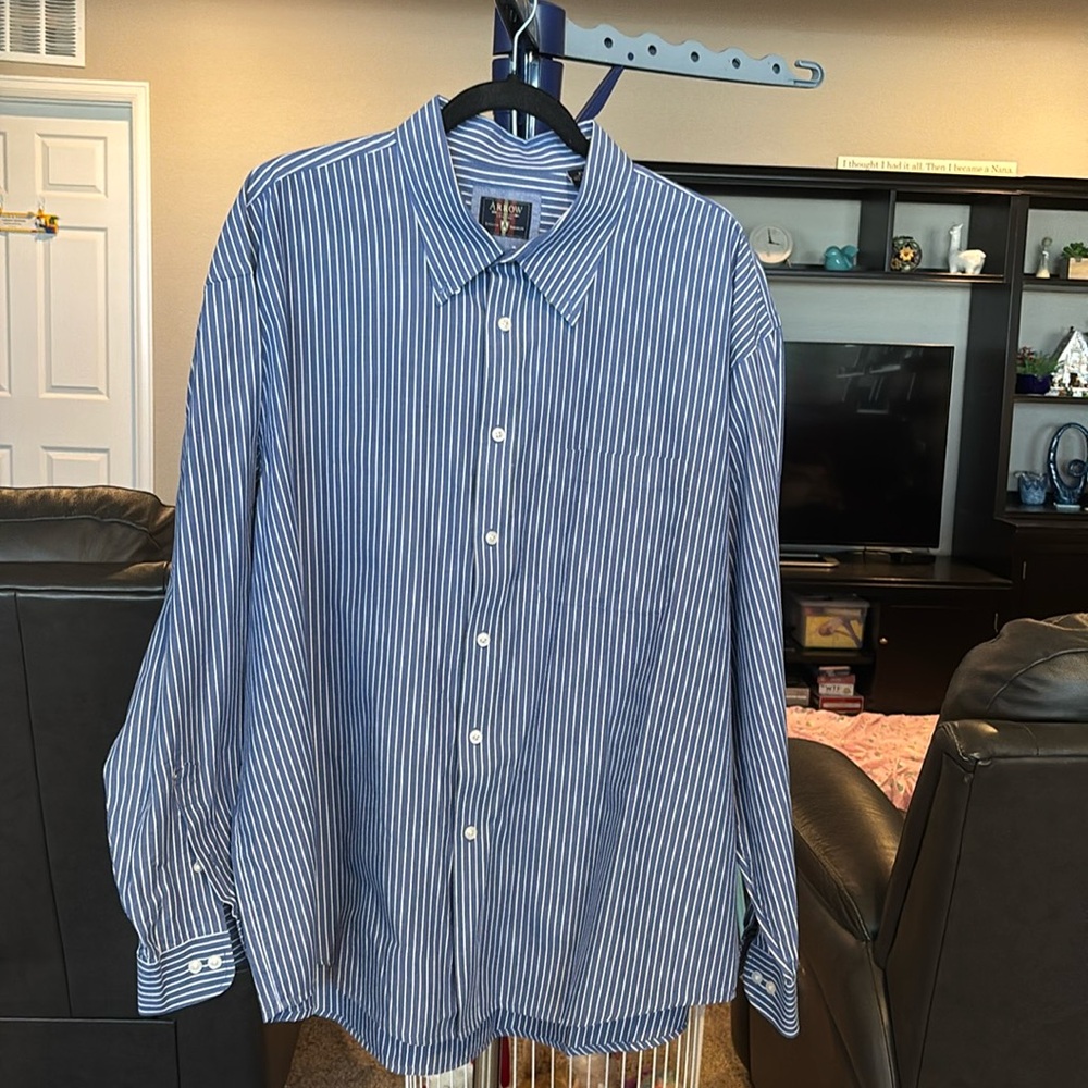 Arrow Blue and white striped long sleeve button-down size dress shirt XXL